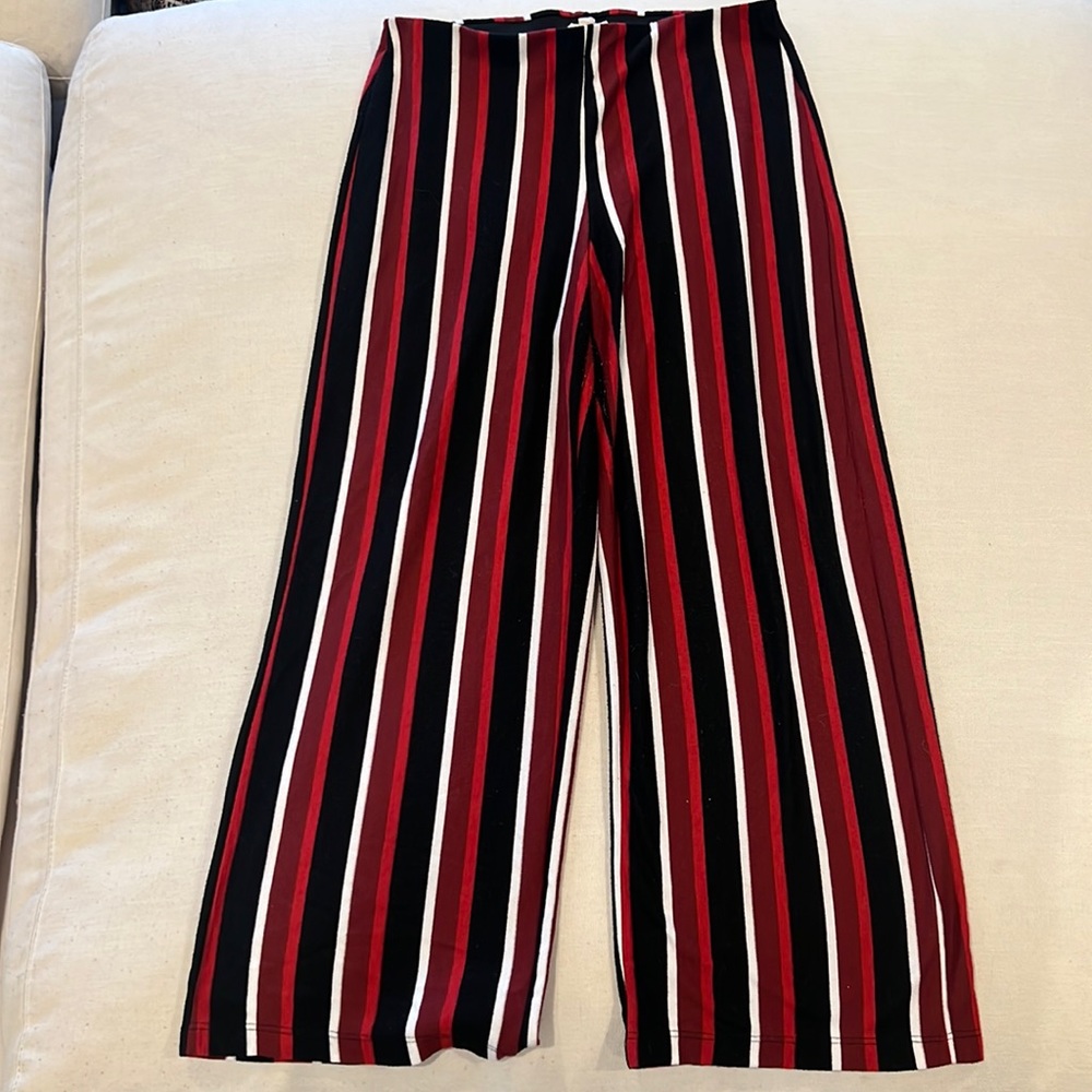 Cotton flair capris! Red, white, black, and white